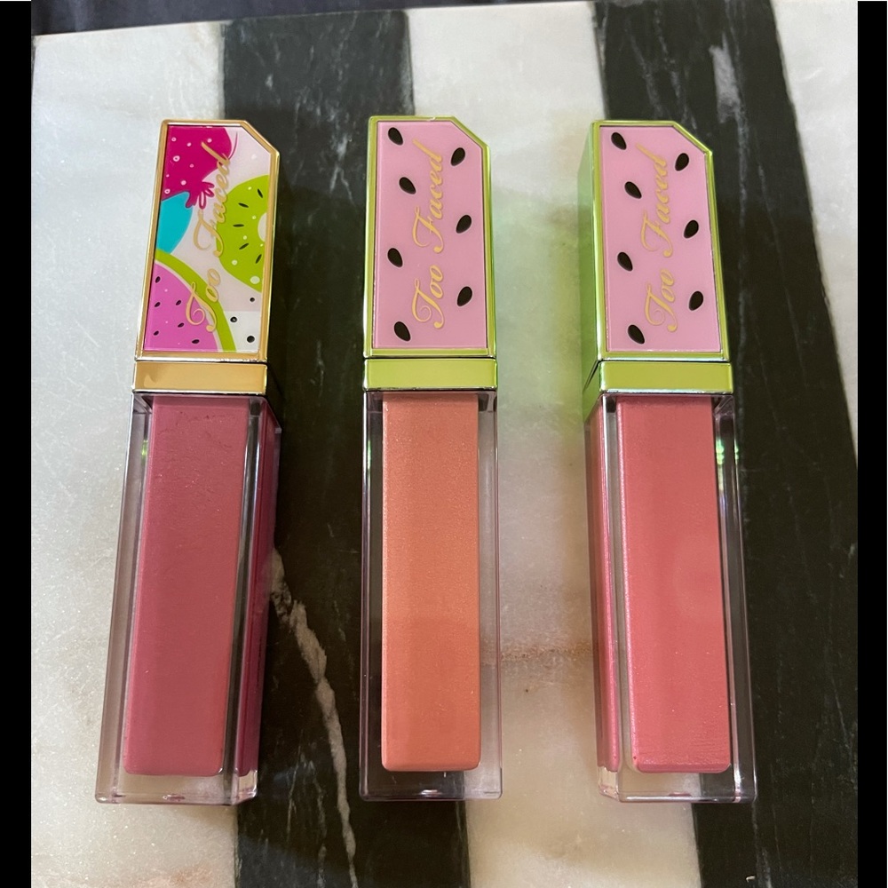 Too Faced lip gloss